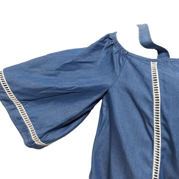 NWT LOVERS + FRIENDS Chambray Tencel Cold Shoulder Top M - Picture 3 of 8
